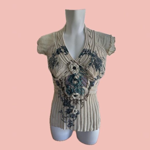 Alison Sheri Knit T-Shirt – Rosette Detail, Floral Pattern, Beige Cotton Top (XS - Picture 2 of 7